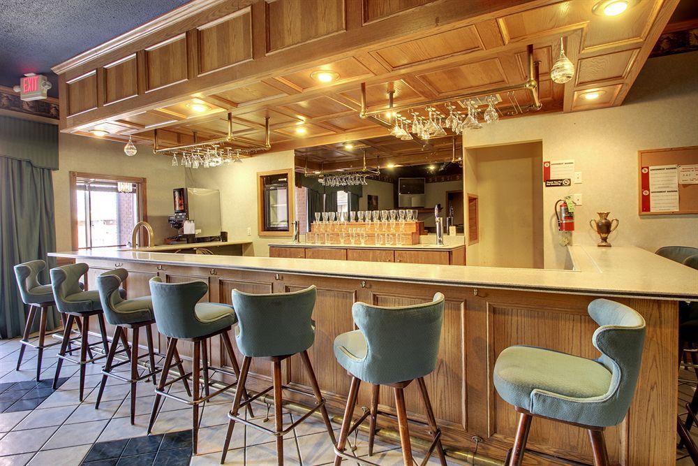 Eagle'S Nest Hotel & Conference Center Quincy Exteriér fotografie