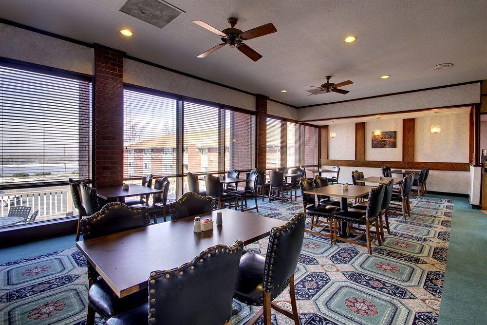 Eagle'S Nest Hotel & Conference Center Quincy Exteriér fotografie